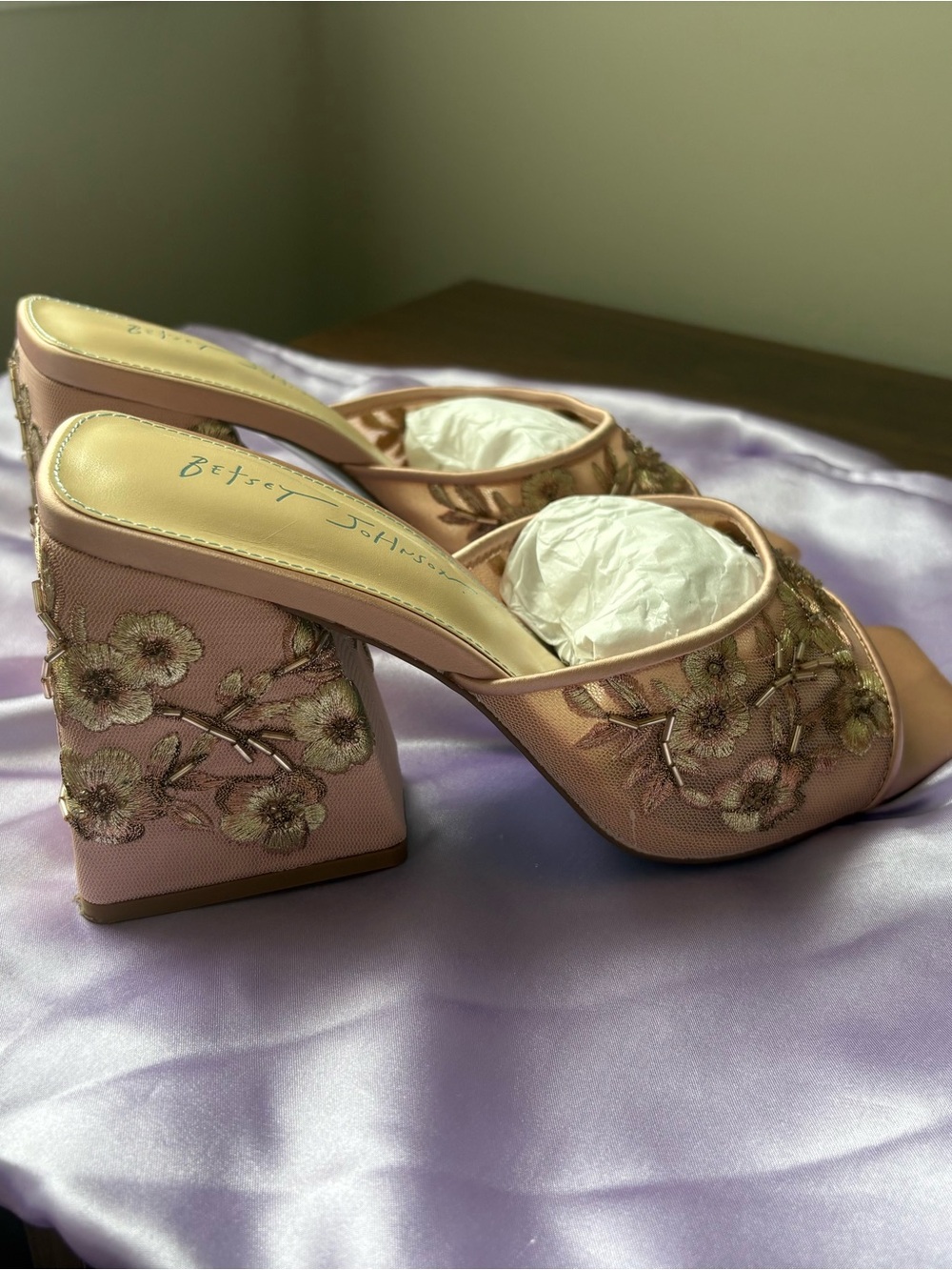 Betsey Johnson Roo Pink Floral Embroidered Block Heel Mules